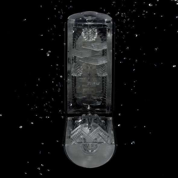 TENGA - BLACK FLIP HOLE MASTURBATOR - Image 10